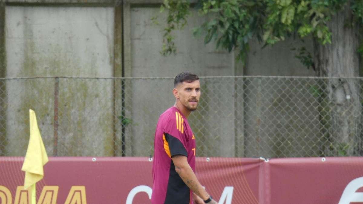 Serie di partitelle a campo ridotto. Out Pellegrini, Mancini, Koné, Wesley e Dybala. VIDEO!