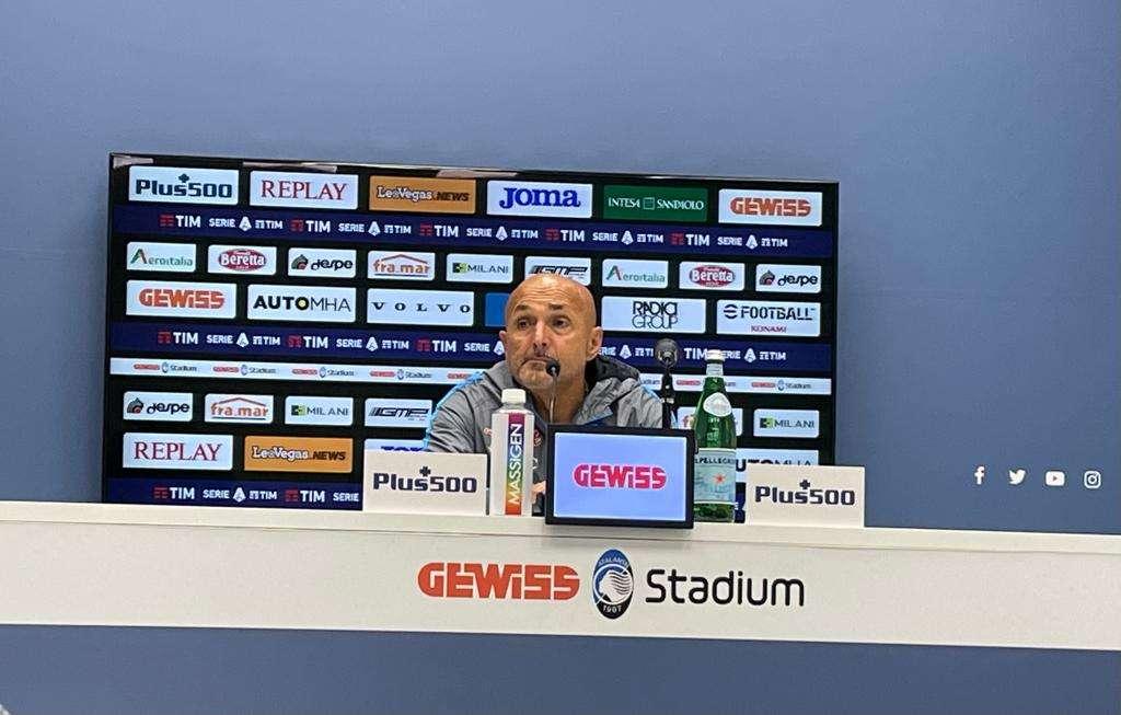 Napoli, Spalletti: "Contro la Roma è uno scontro diretto per lo scudetto. Sappiamo le loro qualità e caratteristiche e dovremo essere bravi"