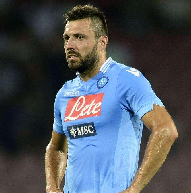 Dossena: "I giocatori non sono limitati dall'operato della società. Il Napoli non perderà più punti in casa"