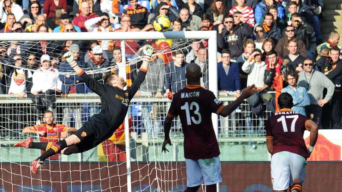 De Sanctis: "Adesso siamo noi a mettere il fiato sul collo alla Juventus". VIDEO!