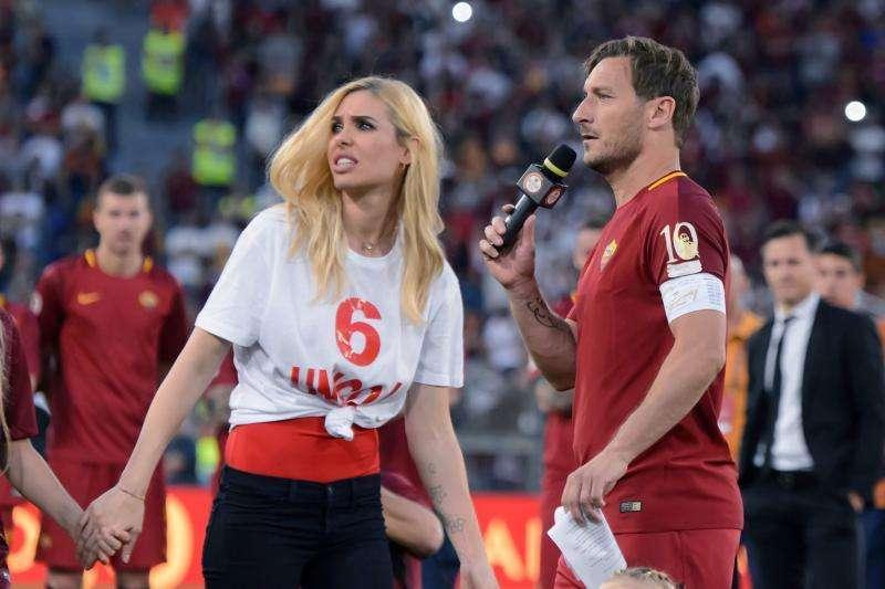 Ilary Blasi: "Totti allenatore? Ha detto di non volerlo fare, ma magari cambia idea"