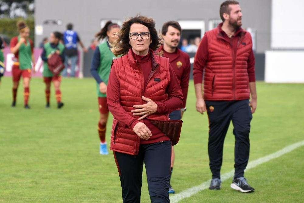 A Bavagnoli la Panchina d'Oro del calcio femminile: "Una gratificazione, ringrazio le mie giocatrici e il mio staff"