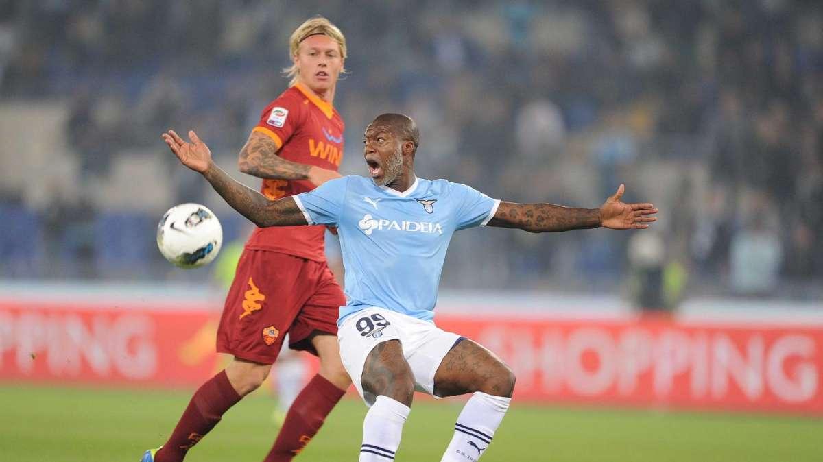 Kjaer: "Dopo il derby è stata dura, ma ora sto meglio. Dobbiamo guardare avanti e vincere con il Palermo"