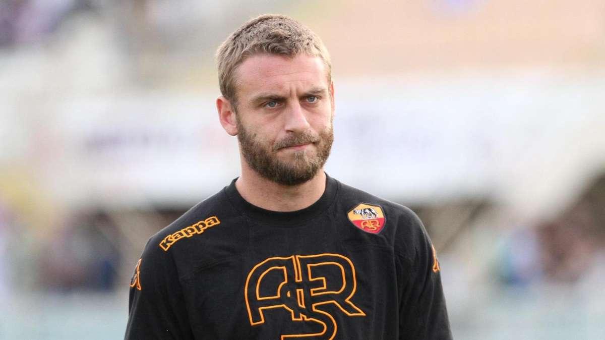 Sky Sport - Nessuna offerta per De Rossi, la Roma non vuole cederlo