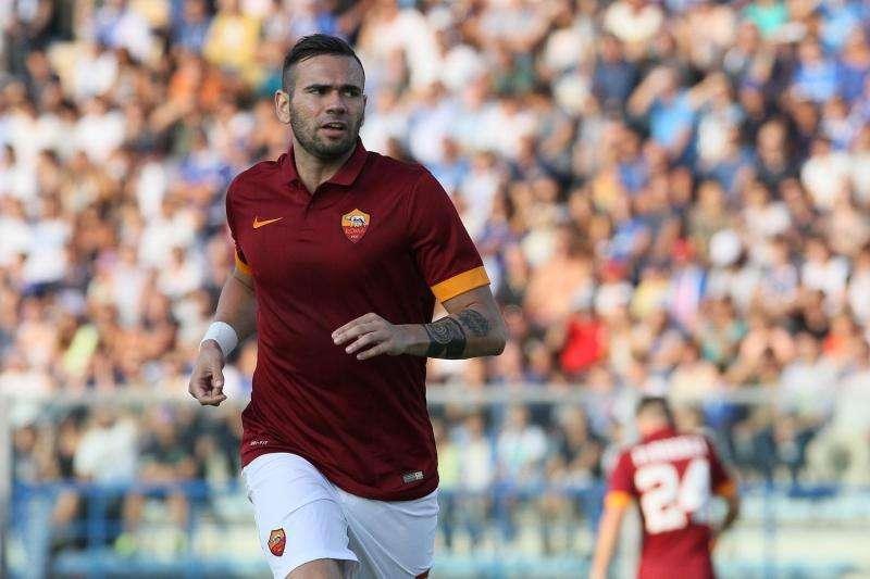 Twitter, Castan: "Affronto le difficoltà con allegria e coraggio"