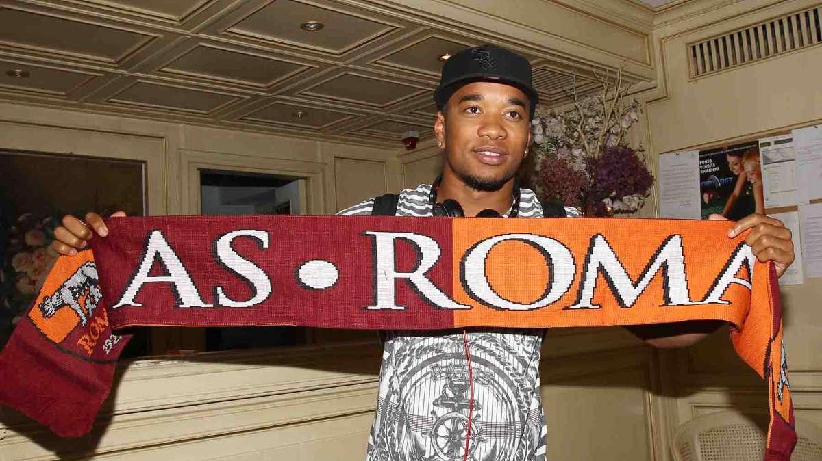 Facebook, Emanuelson: "Ultimo allenamento prima di partire per gli Stati Uniti". FOTO!
