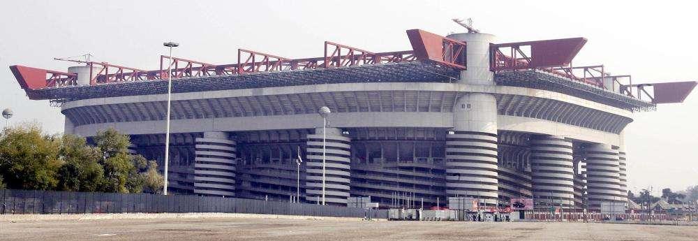 San Siro, bando del Comune per l'acquisto di area e stadio