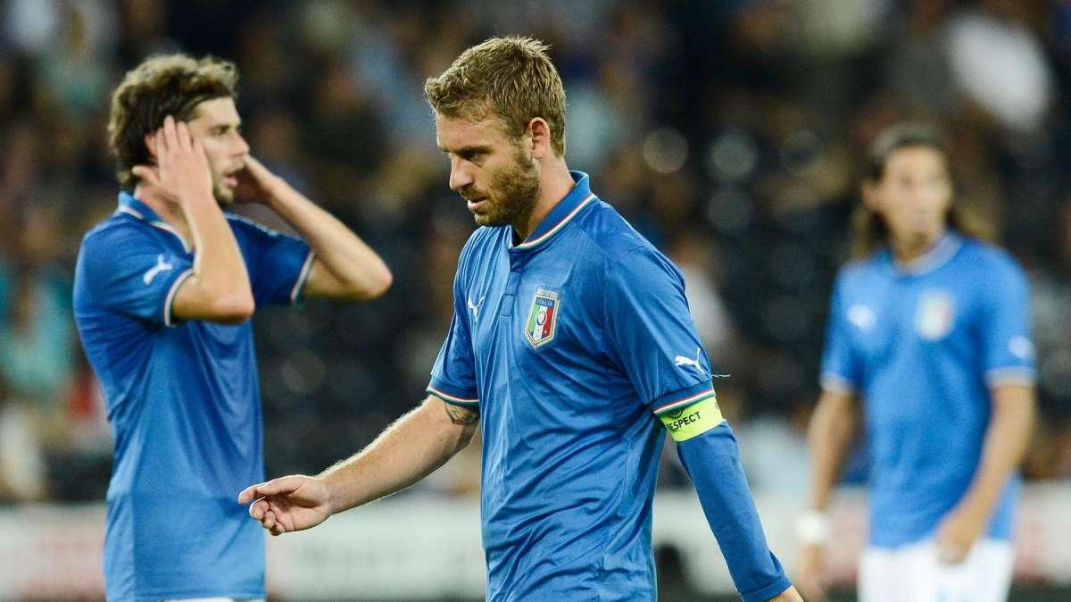 De Rossi, domani esami medici a Trigoria. Rischio stop di almeno due settimane