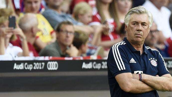 Bayern Monaco, ufficiale l'esonero di Ancelotti