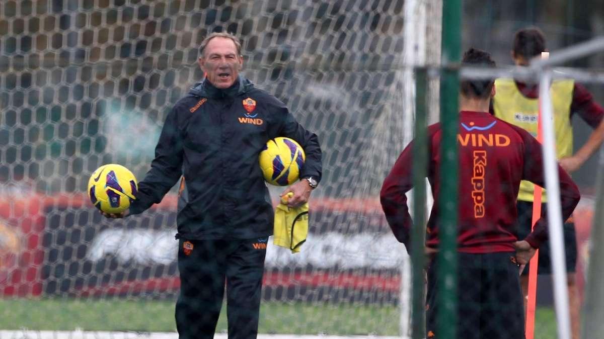 TRIGORIA - Terminato l'allenamento mattutino. Assenti Stekelenburg, Tachtsidis e Taddei. Pjanic e Osvaldo provati fra i titolari. FOTO!