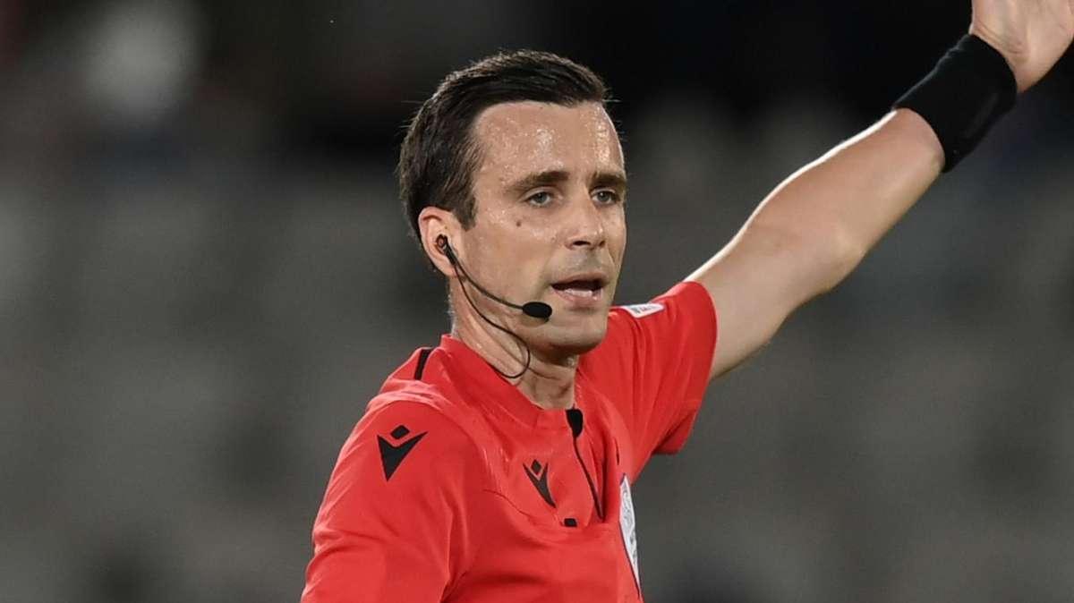 Roma-Lille - La moviola del match: giusto ripetere due volte il rigore