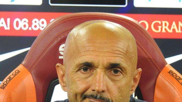 TRIGORIA - La provocazione di Spalletti: "Se smette Totti lascerò anche io. Lo usate per spaccare la Roma, io non mi deformo"