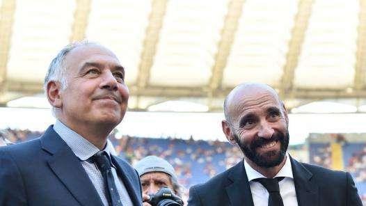 Monchi: "Offerta importante per Schick, attendiamo risposte"