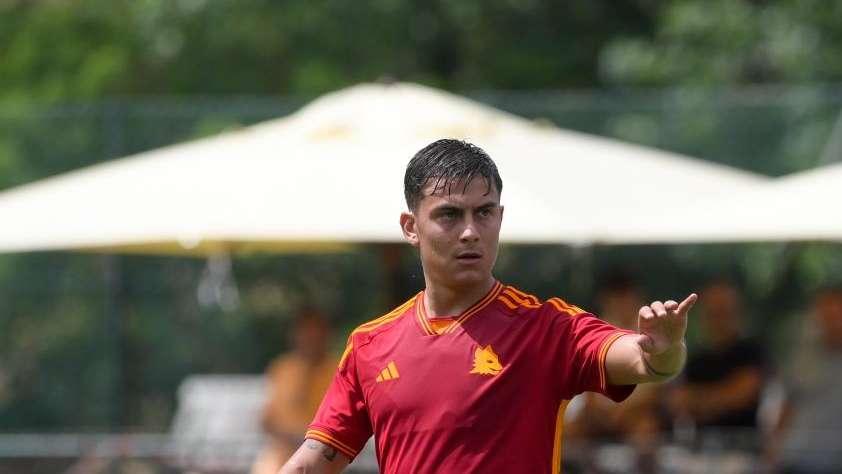 Roma-Estrela Amadora 4-0 - Una doppietta di Dybala e le reti di Llorente e Bove regalano il successo ai giallorossi