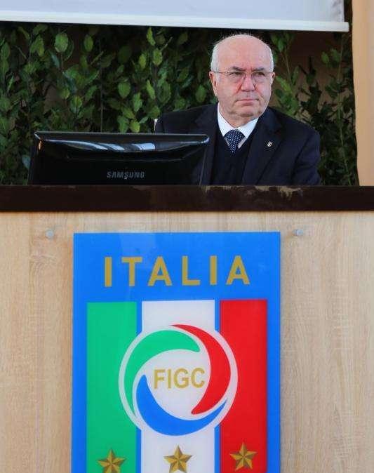 Tavecchio: "Nessun contenzioso tra A e B"