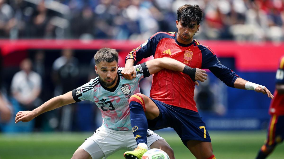 Calciomercato Roma - Per il centrocampo piace Raskin del Glasgow Rangers