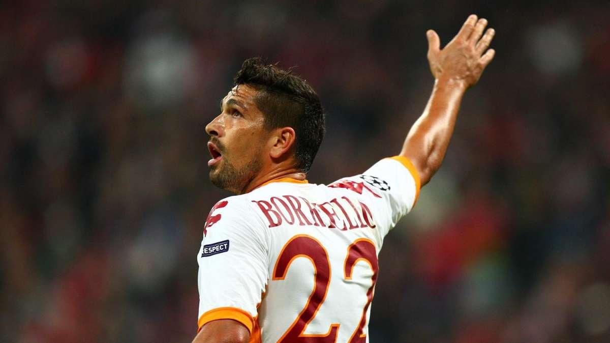 Cluj-Roma 1-1: basta Borriello e il punto per qualificarsi ma è una vittoria gettata al vento 