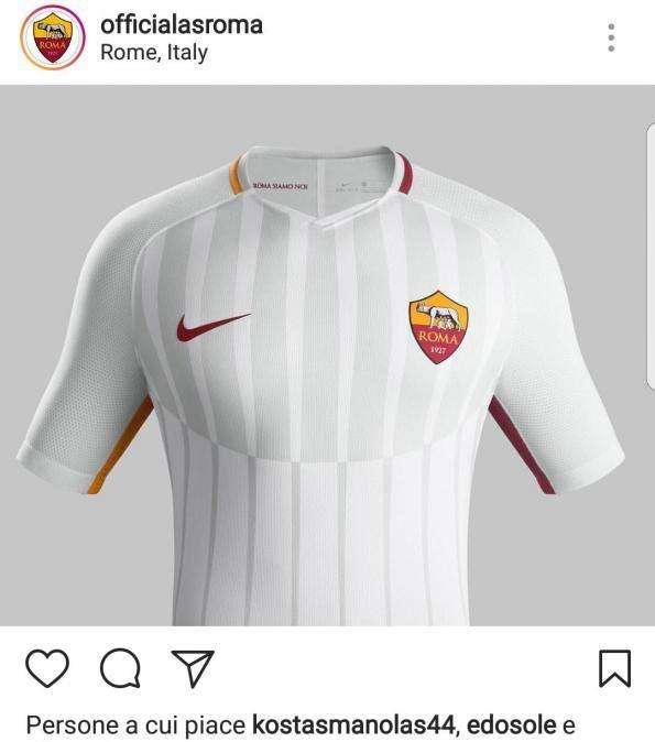 A Manolas piace la nuova maglia away. FOTO!