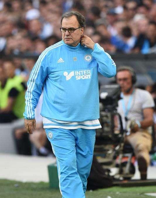 Bielsa risponde alla Lazio: "Dei 7 rinforzi chiesti non è arrivato nessuno"