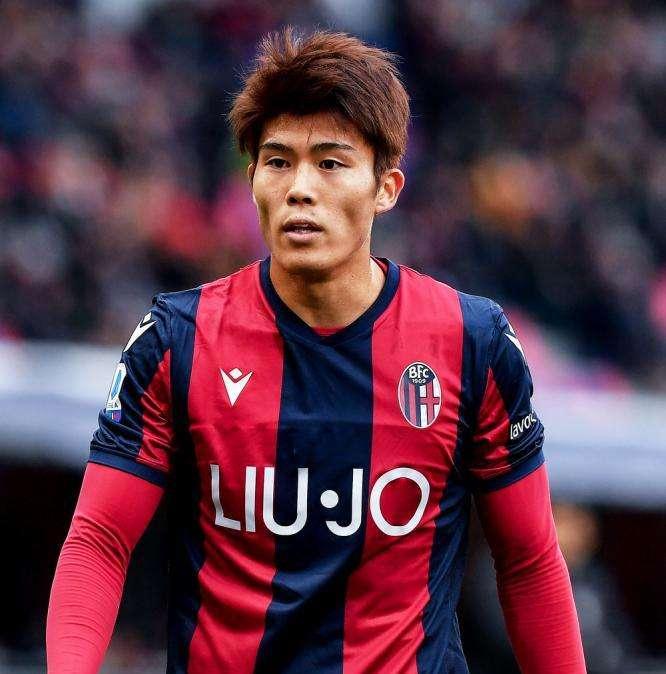 Bologna, Sabatini: "Tomiyasu non è in vendita, valore attuale non realistico"