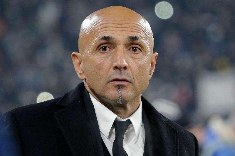 Genoa-Roma, i convocati di Spalletti: presenti Manolas e Totti. C'è anche Paredes
