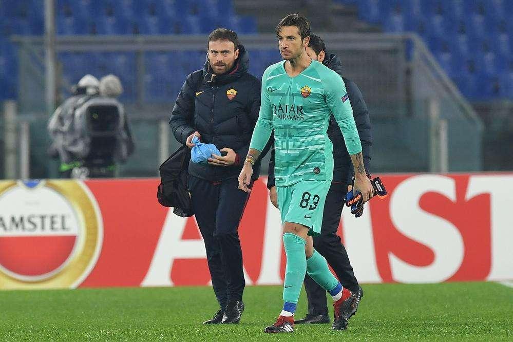Roma-Hellas Verona, Mirante out per un risentimento al polpaccio 