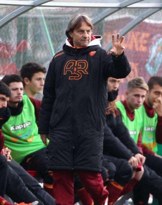 Primavera, De Rossi: "Lo Scudetto sul petto non sarà un peso, ma va messo da parte per pensare al prossimo"